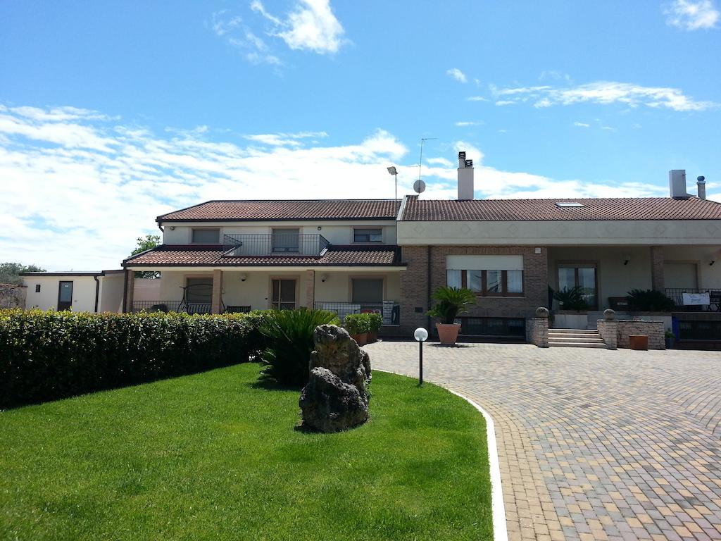 Villa Genny Алтамура Екстериор снимка